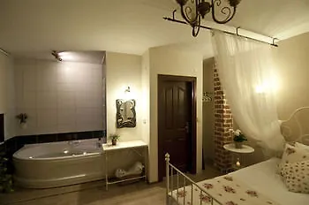 Otel Agva Nehir Perisi Goce